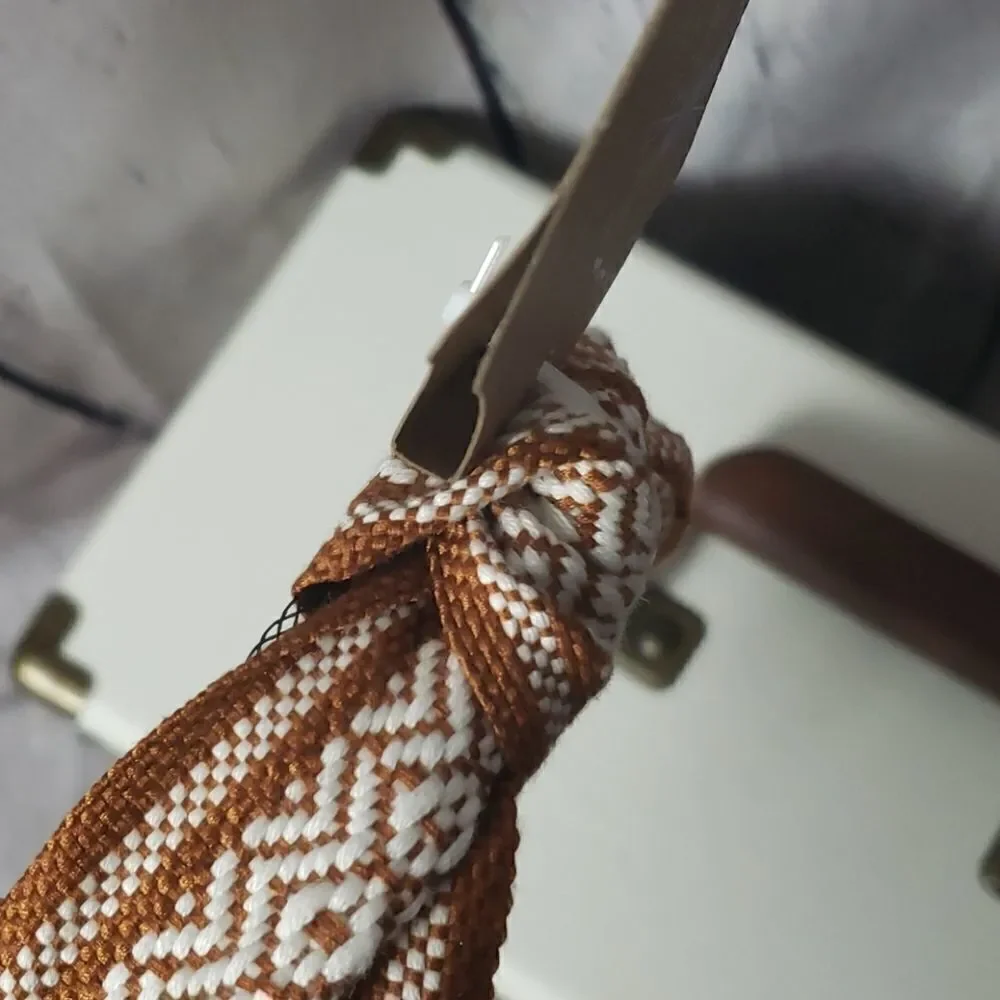 NWT Headband‎